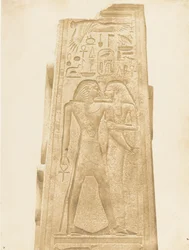 Pilaar van het Heiligdom van graniet van het Paleis van Karnak Bas-reliëf dat de Farao voorstelt, 1849-50