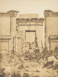 Propyleeën van het Thoutmoséum, in Médinet-habou Thebe, 1849-50