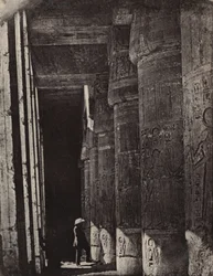 Thebe, Medinet Habu, galerijen van het paleis