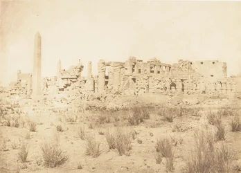 Algemeen uitzicht op de ruïnes van het Paleis van Karnak, genomen vanuit het noorden