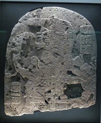 Paneelfragment met heerser, Peten-gebied, Late Klassieke periode