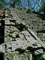 Zicht op de Hiërogliefen Trap, 743 AD