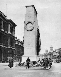 Het Cenotaaf, Whitehall, Londen, 1926-1927