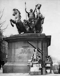 Westminster Bridge monument, Londen, 1926-1927