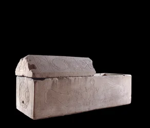 Merovingische kunst: sarcofaag van Charenton op Cher met scènes van het martelaarschap van Daniël in de leeuwenkuil