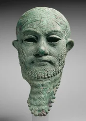 Hoofd van een heerser, ca. 2300-2000 v.Chr. (koperlegering)