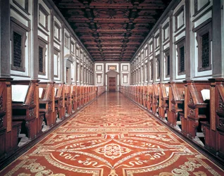 Laurentiaanse Bibliotheekhal, architect Michelangelo, Florence, Italië