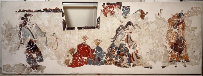 Minoïsche beschaving: vrouwen in aanbidding. Fresco uit het lustrale bassin van het Xeste 3 gebouw van Akrotiri (Thera), Santorini