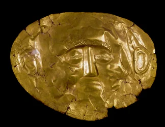 Myceense kunst: gouden dodenmasker uit Mycene. 16e eeuw v.Chr. Nationaal Archeologisch Museum, Athene, Griekenland