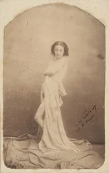 [Gedrapeerd staand naakt], 1856-59