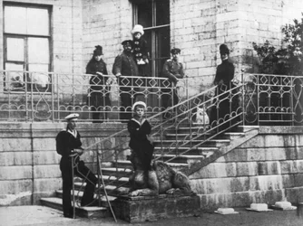 Tsaar Alexander III van Rusland met zijn familie, ca. 1886