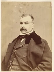 [Octave Penguilly [L