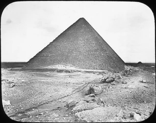 De Grote Piramide van Cheops, Gizeh, Egypte, ca. 1890