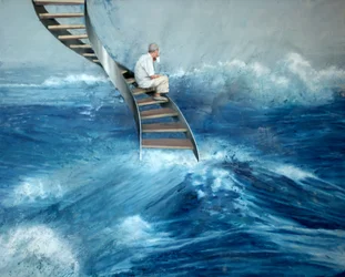 Man zittend op een ladder