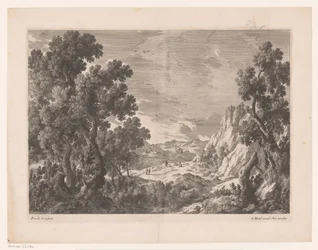 Berglandschap met mensen op een weg