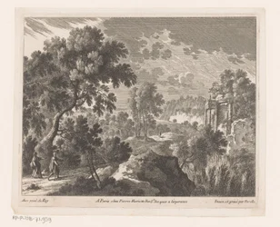 Landschap met wandelende man en vrouw bij ruïne