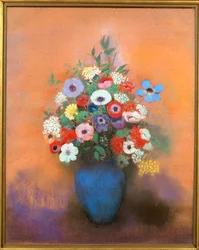 Anemonen en seringen in een blauwe vaas