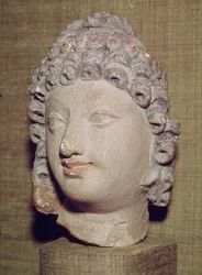 Hoofd van een Boeddha, Grieks-Boeddhistische stijl, 1e-4e eeuw