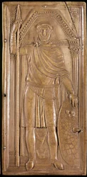 Stilicho in wapenrusting, generaal, patriciër en consul van het West-Romeinse Rijk. Rechter paneel van het diptiek van Stilicho (ivoorsculptuur, ca. 395)