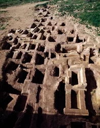 Zicht op paleochristelijke necropolis, 4e eeuw