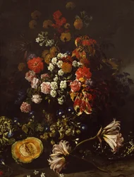 Bloemen met kristallen kom