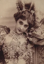La Belle Otéro, 1890s