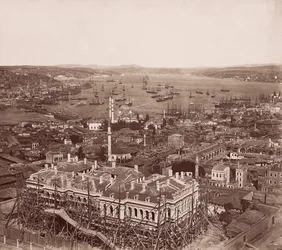 De Bosporus vanaf de Beyazıt Toren