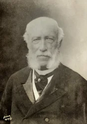 Portret van Georges Henri Comte de Munster (foto)