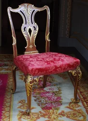 Een Harlekijn George II eetkamerstoel