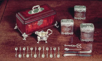 Thee servies, ca. 1735