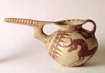 Vat met decoratieve patronen die de zon en de maan symboliseren, uit Sialk, Iran, 1e millennium v.Chr. (klei)