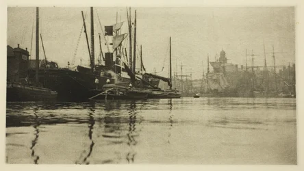 In de haven