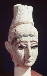 Hoofd van een prins of prinses van Ugarit