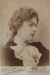 Anastasya Dmitrievna Vyaltseva 1871-1913, Midden jaren 1890