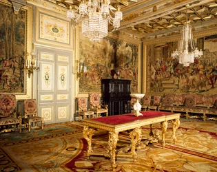Jachten van Maximiliaan serie wandtapijten op muren van de kamer van Frans I, Chateau de Fontainebleau