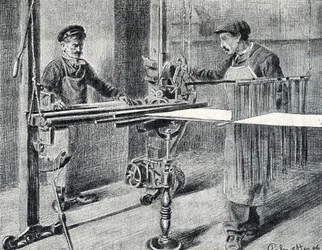 Zijdewerkplaats: de voorbereiding van de ketting bij de map (Zijdewerk) Gravure uit "Excursion through the metiers" door Pierre Calmette Privécollectie