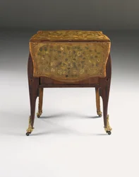 Louis XV commode