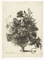 Glazen vaas met bloemen Vazen met bloemboeketten (serie titel)