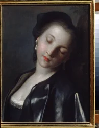 Slapende jonge vrouw