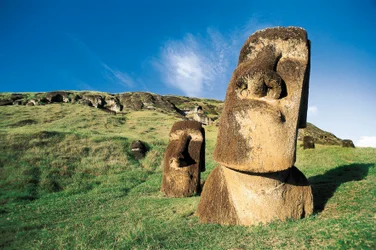 Moai-beelden, Nationaal Park Rapa Nui, Paaseiland, Chili