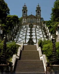 Uitzicht op het heiligdom van Bom Jesus do Monte