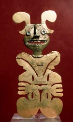 Precolumbiaanse kunst, Quimbaya beschaving (Colombia): antropomorf beeldje in goud. 400-1400 n.Chr. Bogota, Museo de Oro, Colombia