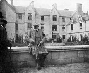 Koning Edward VII 1841-1910 in Balmoral, Schotland, 1908