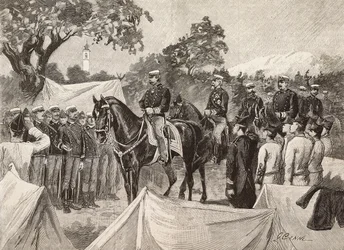 Umberto I (1844-1900), koning van Italië, met enkele officieren, bezoekt militaire kampen, 11 september