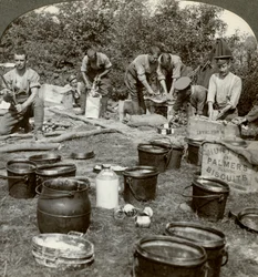 Legerkoks bereiden een maaltijd, Eerste Wereldoorlog, 1914-1918