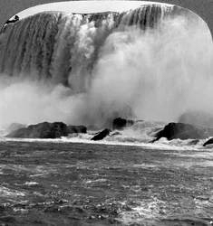 Donder van Wateren, American Falls, Niagra Falls, New York, VS
