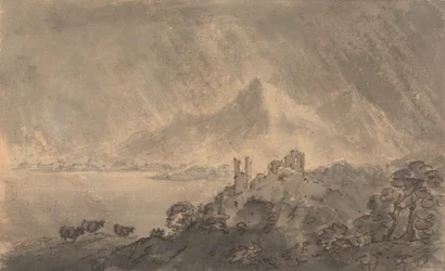 Kasteel boven een meer met verre berg onder stormachtige lucht