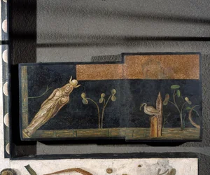 "Asarotos" (Ongeveegde vloer) Fragmenten van mozaïek gesigneerd door Harakliton uit Rome, 2e eeuw na Christus, Rome