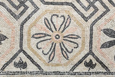 Geometrisch patroon van de Via san Rocchino domus, 2e eeuw na Christus (mozaïek)