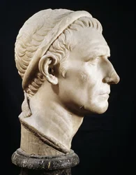 Hoofd van Antiochus III de Grote (Marmeren beeldhouwwerk)